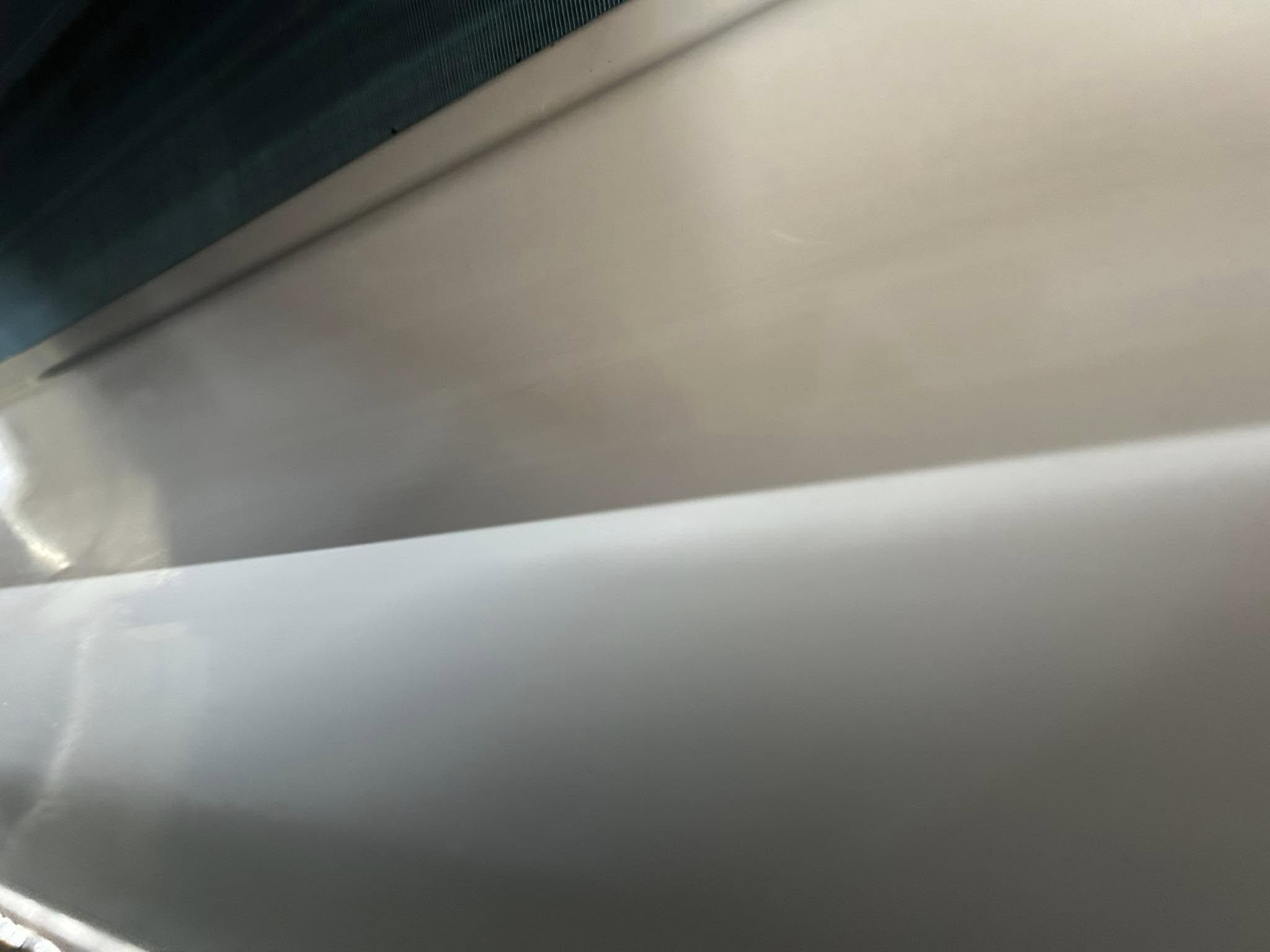 冷氣後方發霉 after